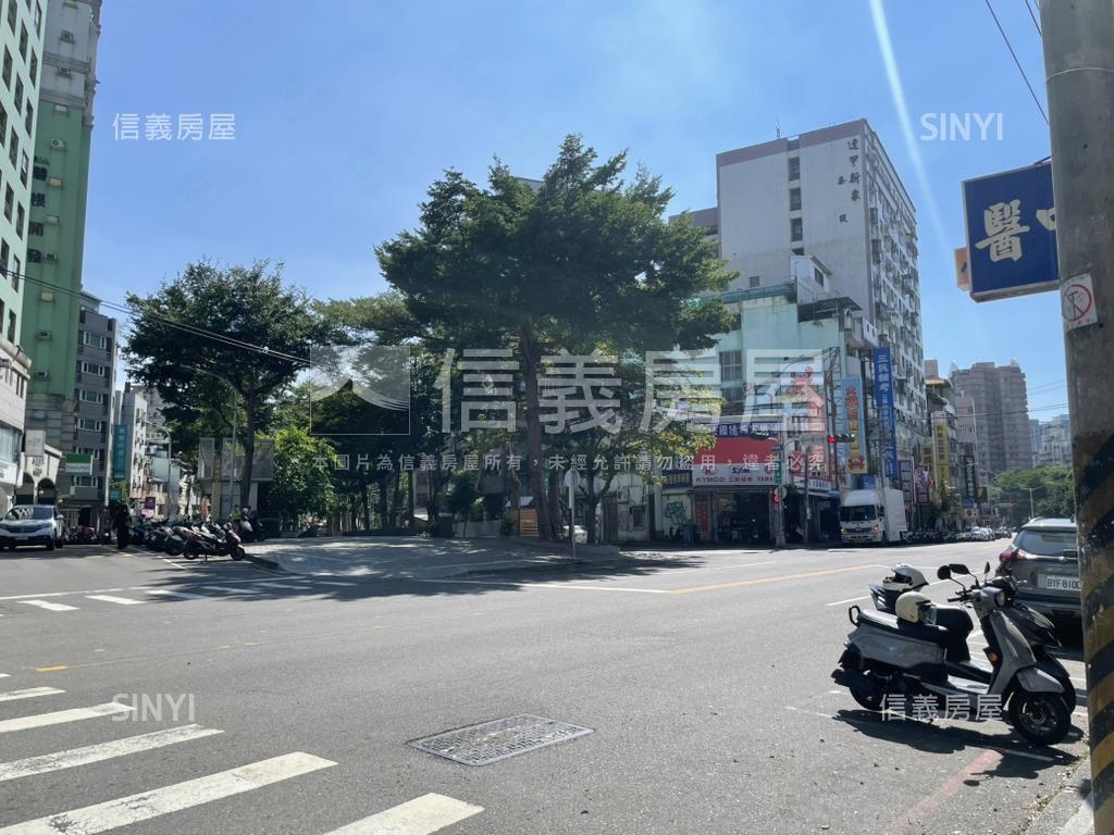 西屯路逢甲透店房屋室內格局與周邊環境