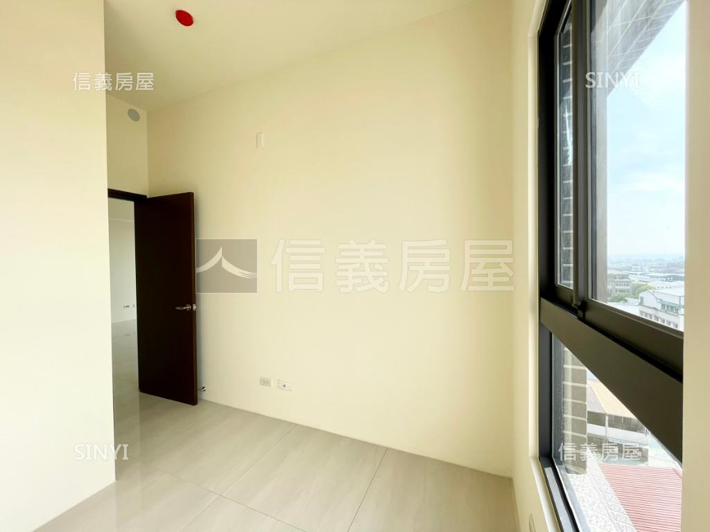 台中市太平區泰銓日出三房平車 總價960萬 立即了解更多資訊