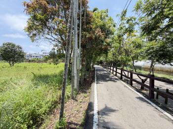 近苗粟功維敘鄰路土地１