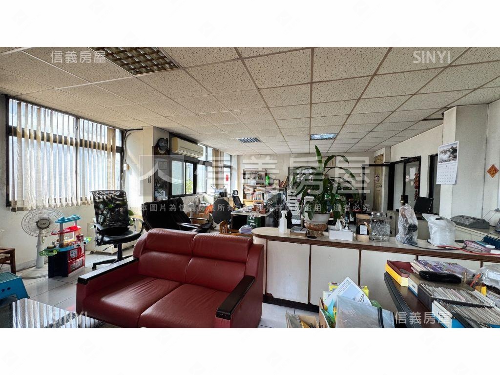 邊間透天廠辦房屋室內格局與周邊環境