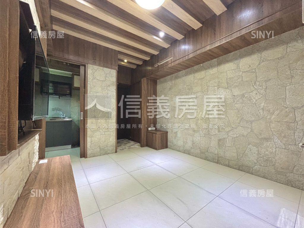 鄰右昌商圈精裝兩房房屋室內格局與周邊環境