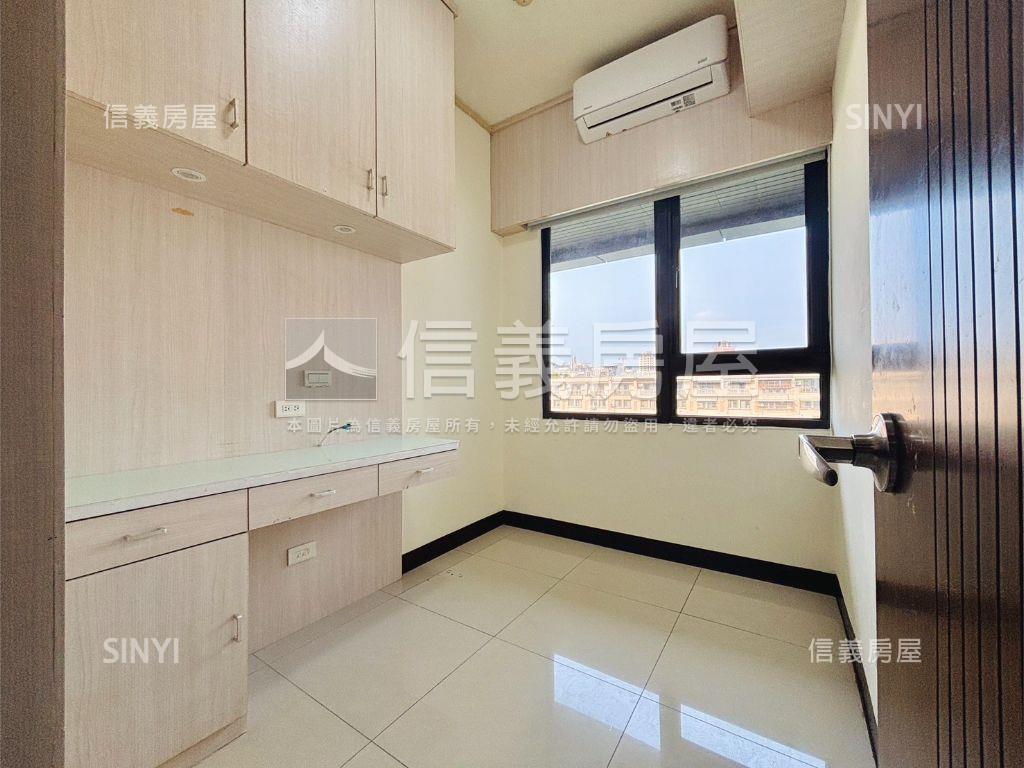 鄰右昌商圈精裝兩房房屋室內格局與周邊環境