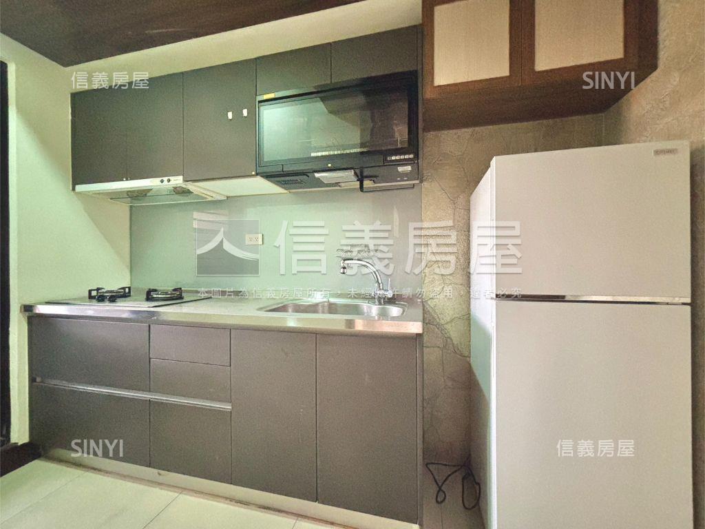 鄰右昌商圈精裝兩房房屋室內格局與周邊環境