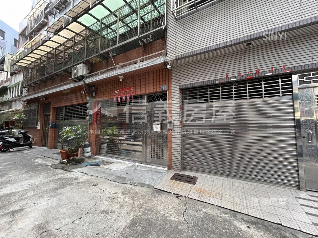 建工商圈邊間透天房屋室內格局與周邊環境