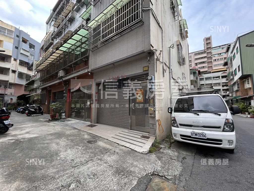 建工商圈邊間透天房屋室內格局與周邊環境