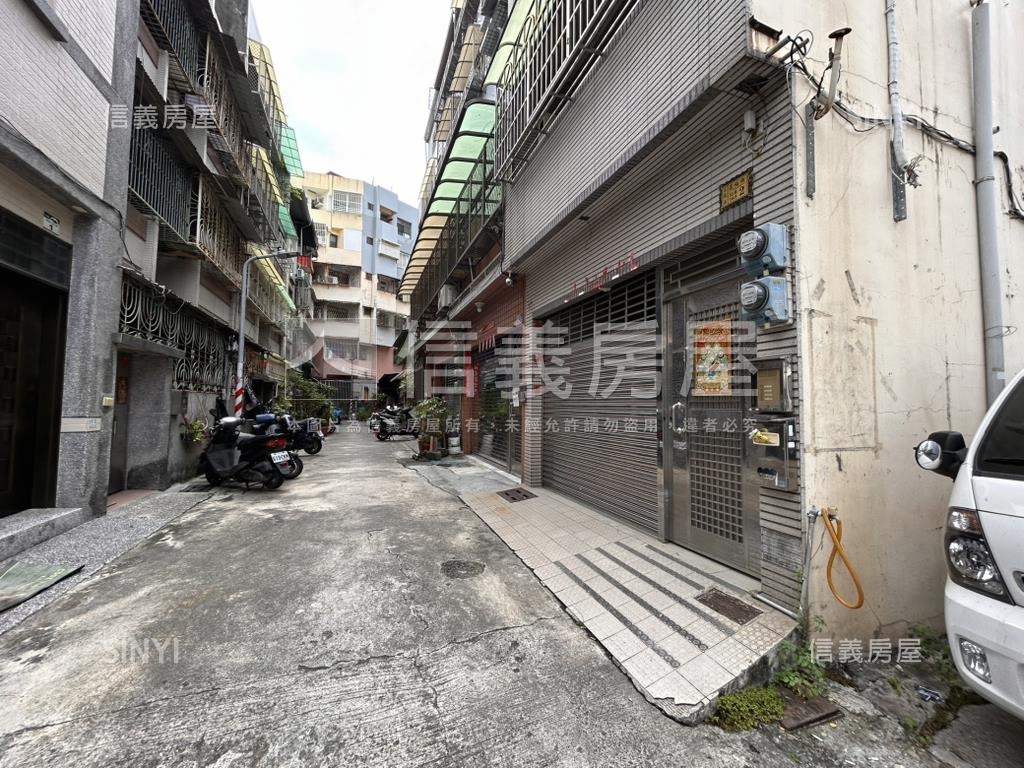 建工商圈邊間透天房屋室內格局與周邊環境