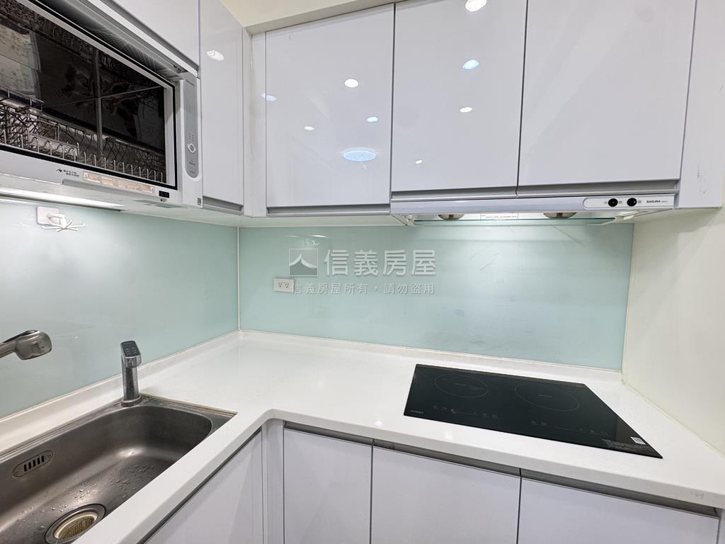 美術館。高雅美景兩房房屋室內格局與周邊環境