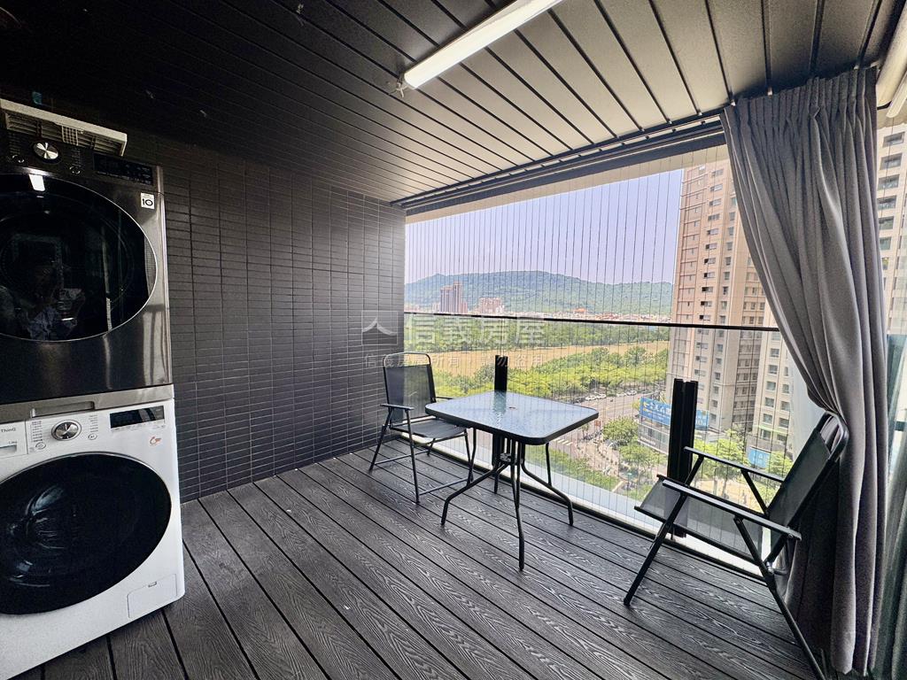 美術館。高雅美景兩房房屋室內格局與周邊環境