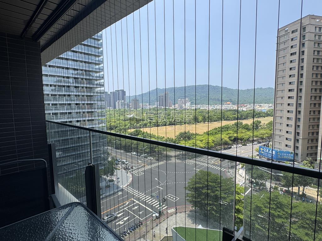 美術館。高雅美景兩房房屋室內格局與周邊環境