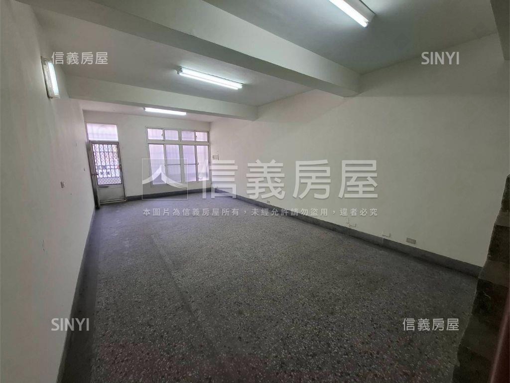 獨家美村路近向上路金透店房屋室內格局與周邊環境