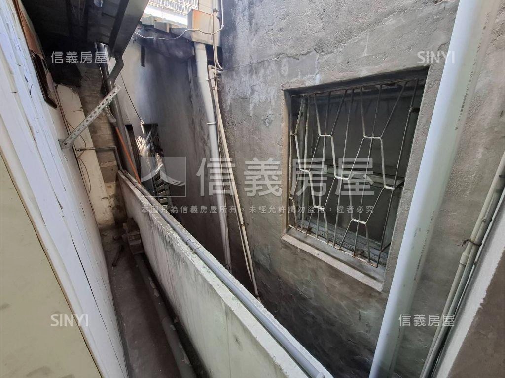 獨家美村路近向上路金透店房屋室內格局與周邊環境