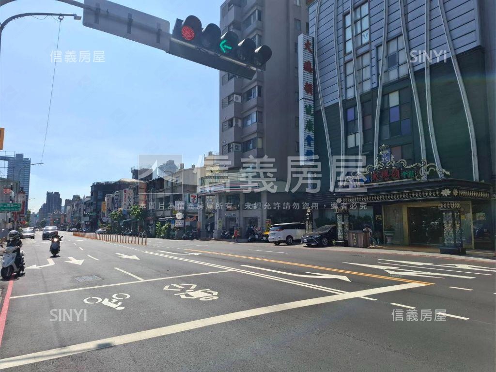 獨家美村路近向上路金透店房屋室內格局與周邊環境