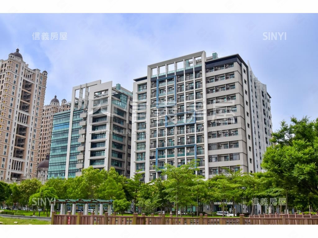 高鐵富翼大辦公室＋８平車房屋室內格局與周邊環境