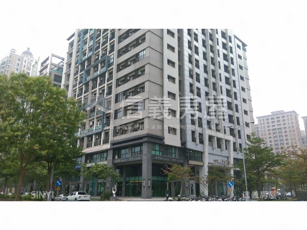 高鐵富翼大辦公室＋８平車房屋室內格局與周邊環境