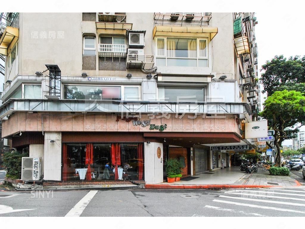 正安和路一段第一排金店面房屋室內格局與周邊環境