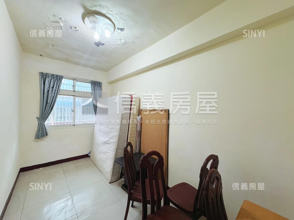 新生街公寓誠意出售房屋室內格局與周邊環境