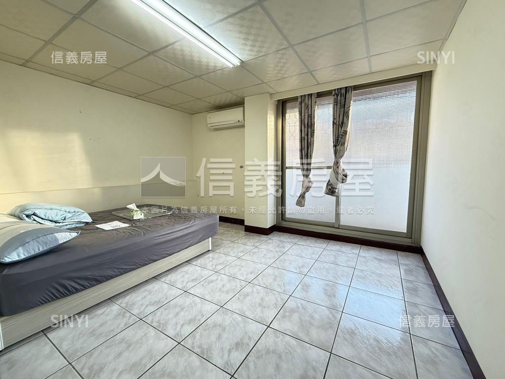 超低價一中五樓小資宅房屋室內格局與周邊環境