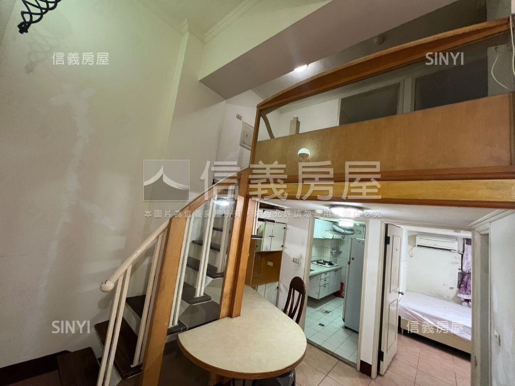 內壢低總價前陽台進出美屋房屋室內格局與周邊環境