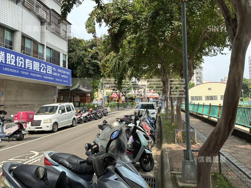 柳陽河畔２房有車位房屋室內格局與周邊環境