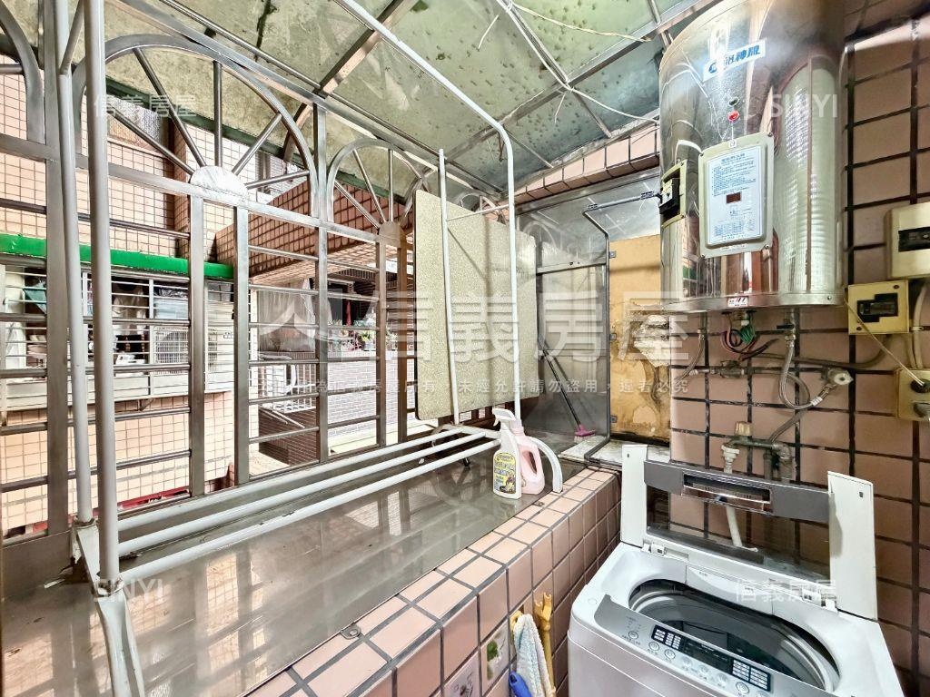 力霸凱悅首購一房雅居房屋室內格局與周邊環境