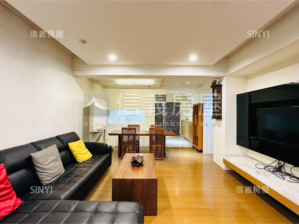 近景美捷運３房雙車位房屋室內格局與周邊環境