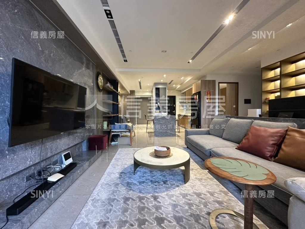 高鐵高樓三房平車房屋室內格局與周邊環境