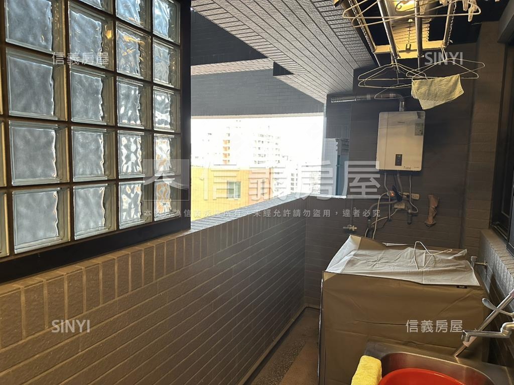 高鐵高樓三房平車房屋室內格局與周邊環境