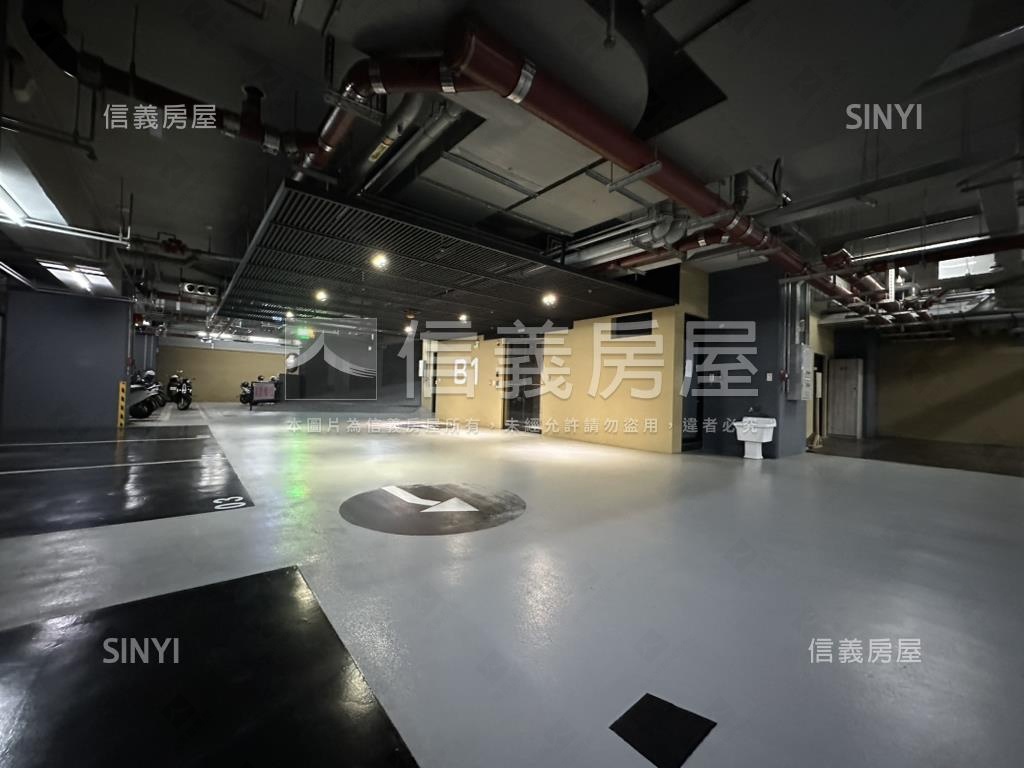 高鐵高樓三房平車房屋室內格局與周邊環境