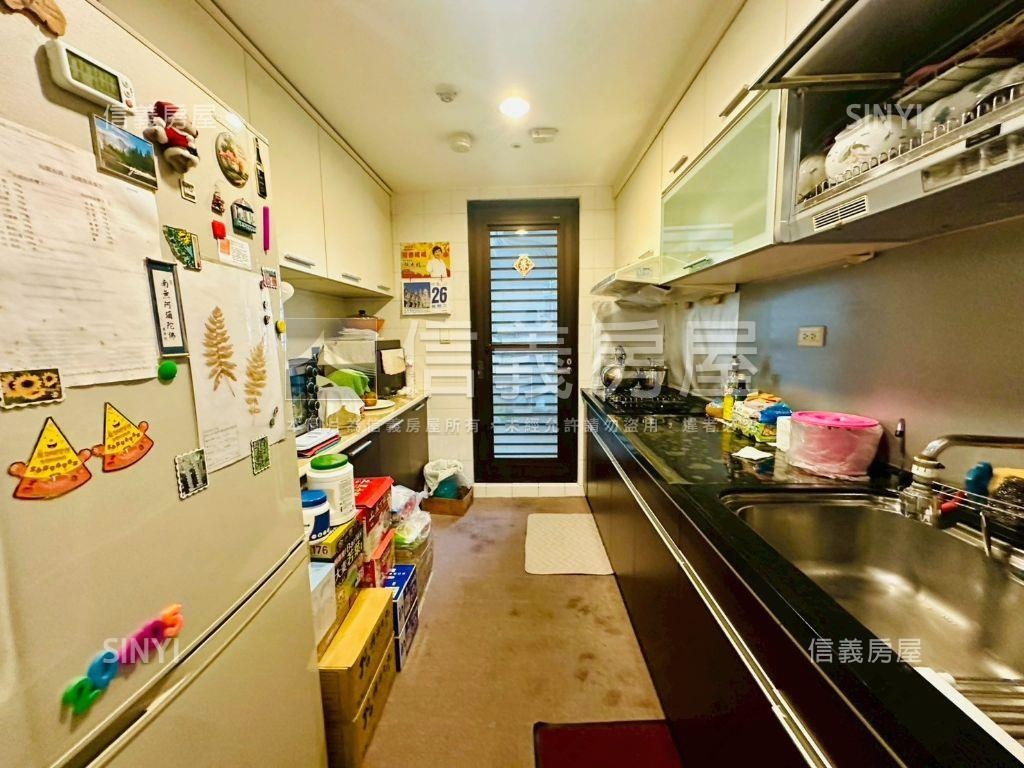 全友天池四房一手精裝戶房屋室內格局與周邊環境