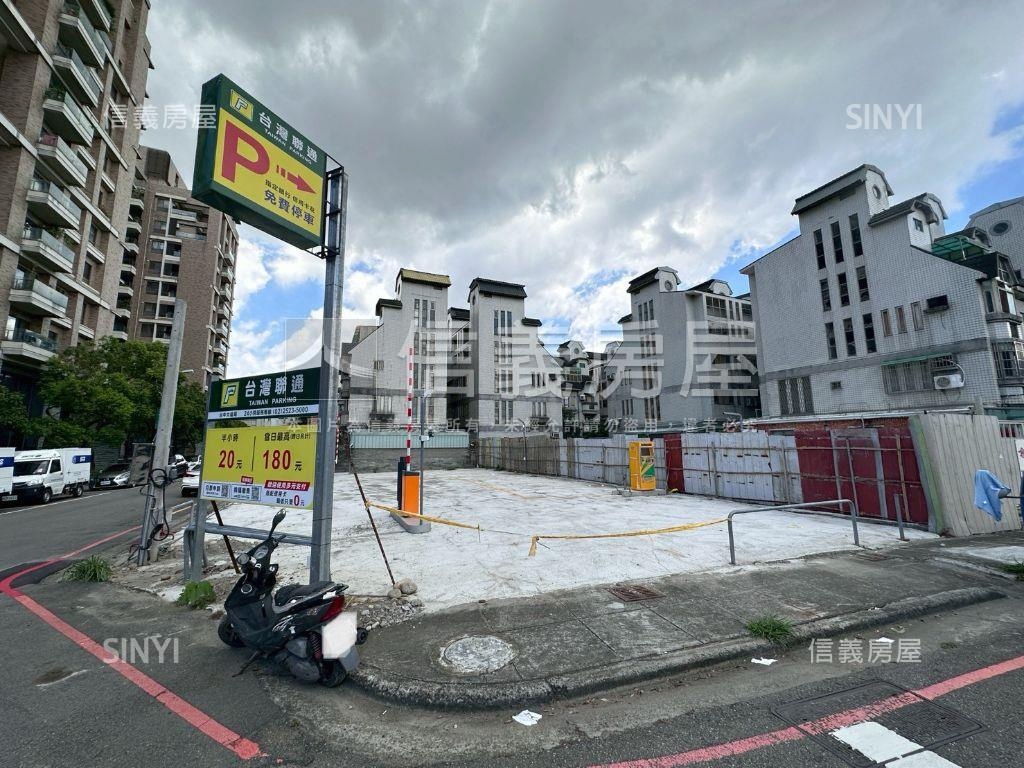 七期百坪方正角地房屋室內格局與周邊環境