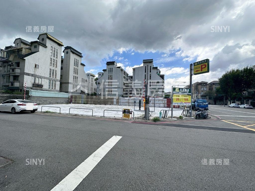 七期百坪方正角地房屋室內格局與周邊環境