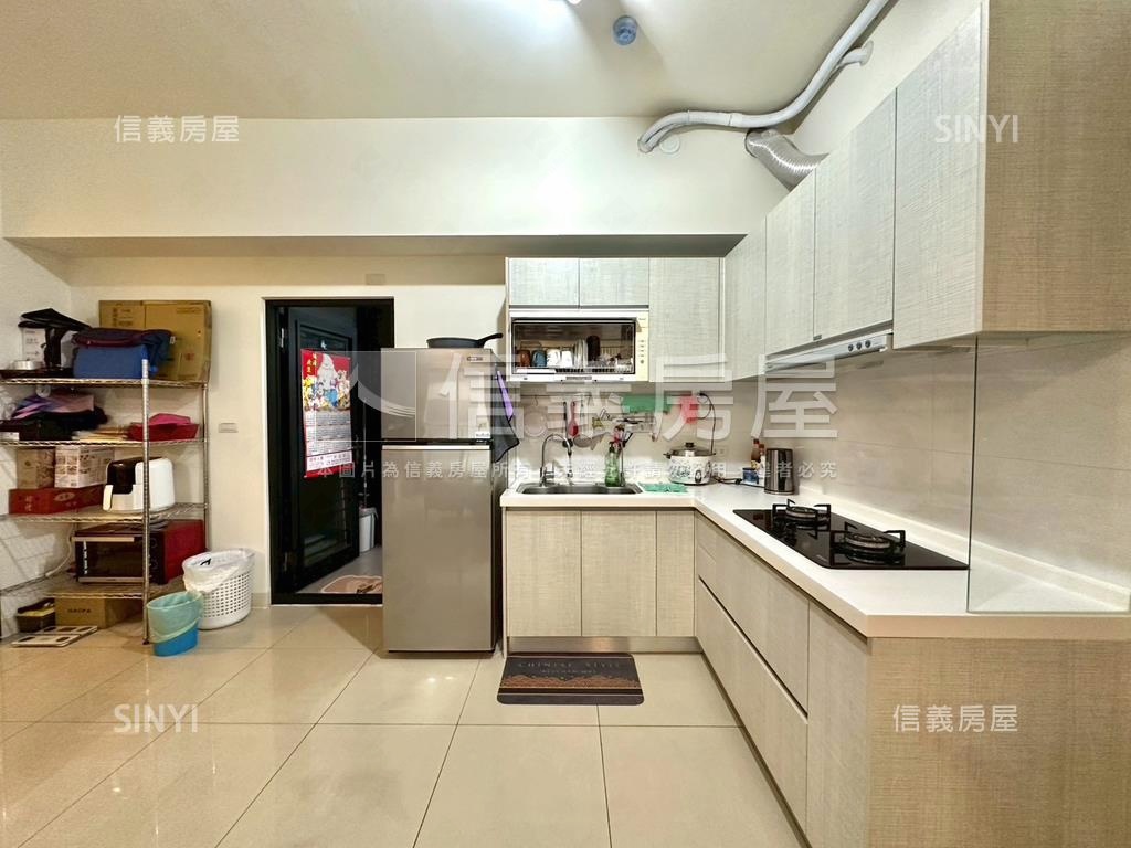 ＨｉｉＮＮ高樓視野美兩房房屋室內格局與周邊環境