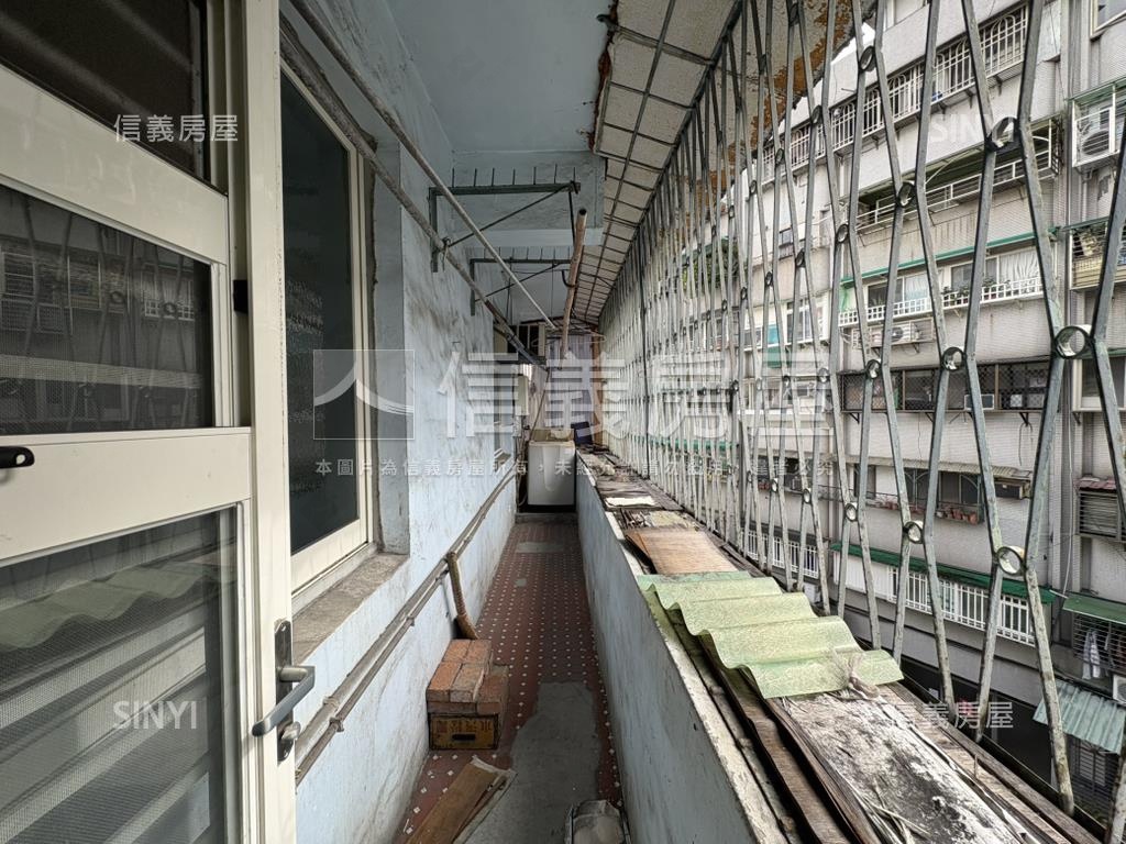 中正區低總近公園大空間房屋室內格局與周邊環境