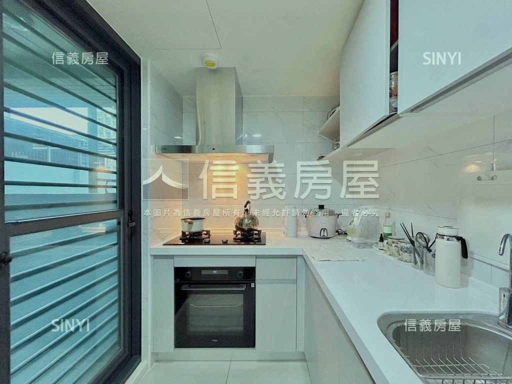 鼎峰硯三房角間採光戶房屋室內格局與周邊環境