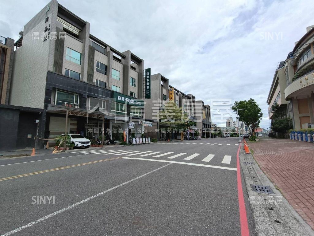 楠科高大特區黃金正路店透房屋室內格局與周邊環境