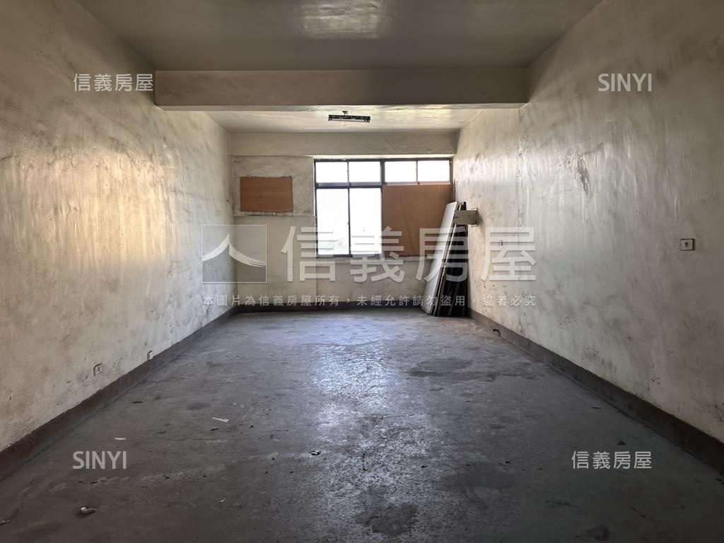 驛站面寬大透店房屋室內格局與周邊環境