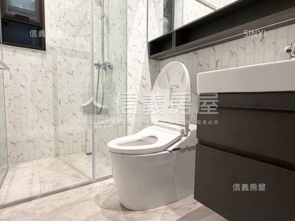 帥近大遠百小資三房平車讚房屋室內格局與周邊環境