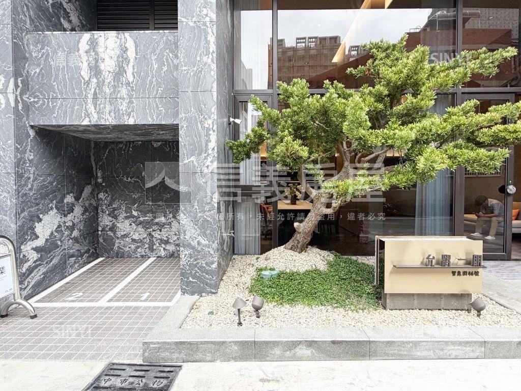 帥近大遠百小資三房平車讚房屋室內格局與周邊環境