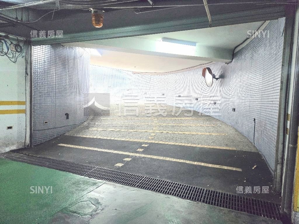 瑞光路１６８號大樓車位房屋室內格局與周邊環境