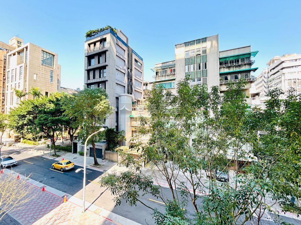 南京奧斯卡◆豪邸房屋室內格局與周邊環境