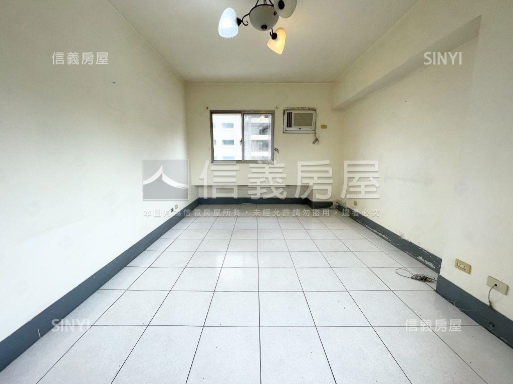 新店捷運站前大廈房屋室內格局與周邊環境