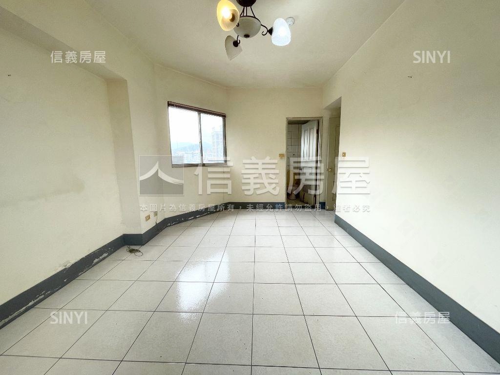 新店捷運站前大廈房屋室內格局與周邊環境