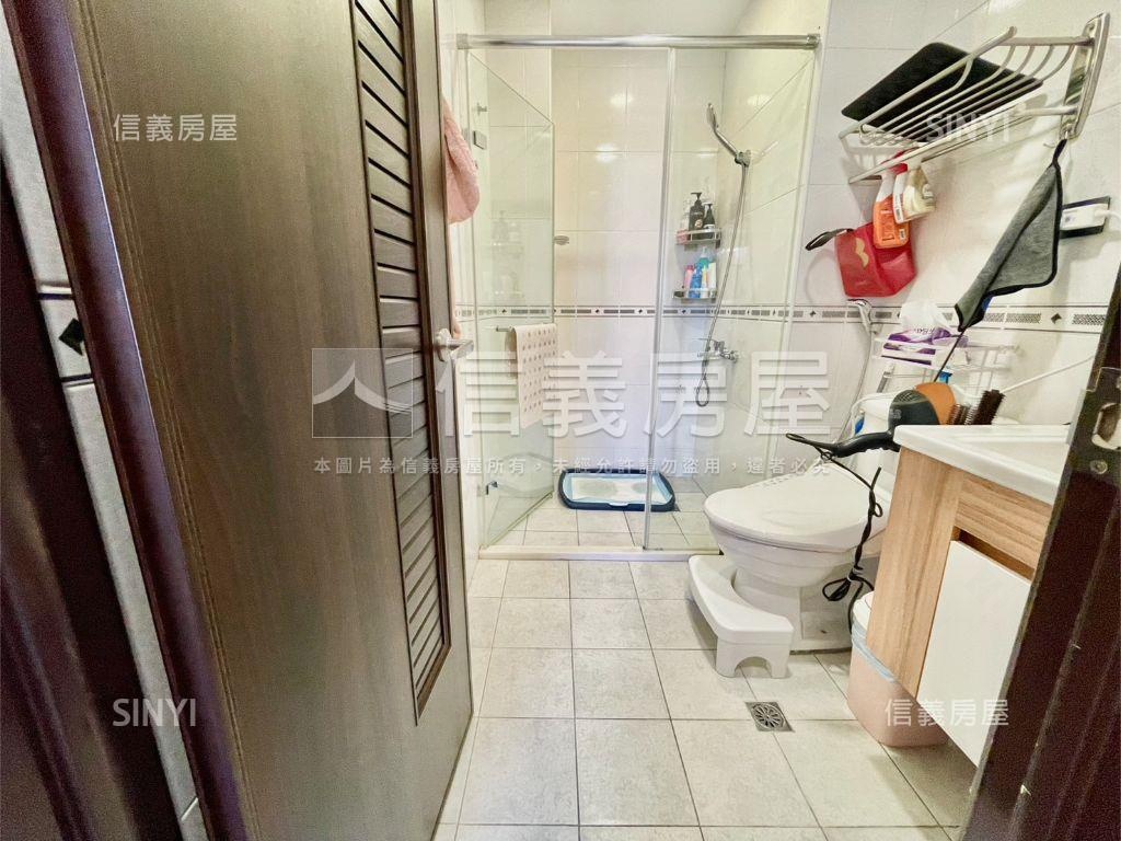 通豪高邑★美妝大兩房車位房屋室內格局與周邊環境