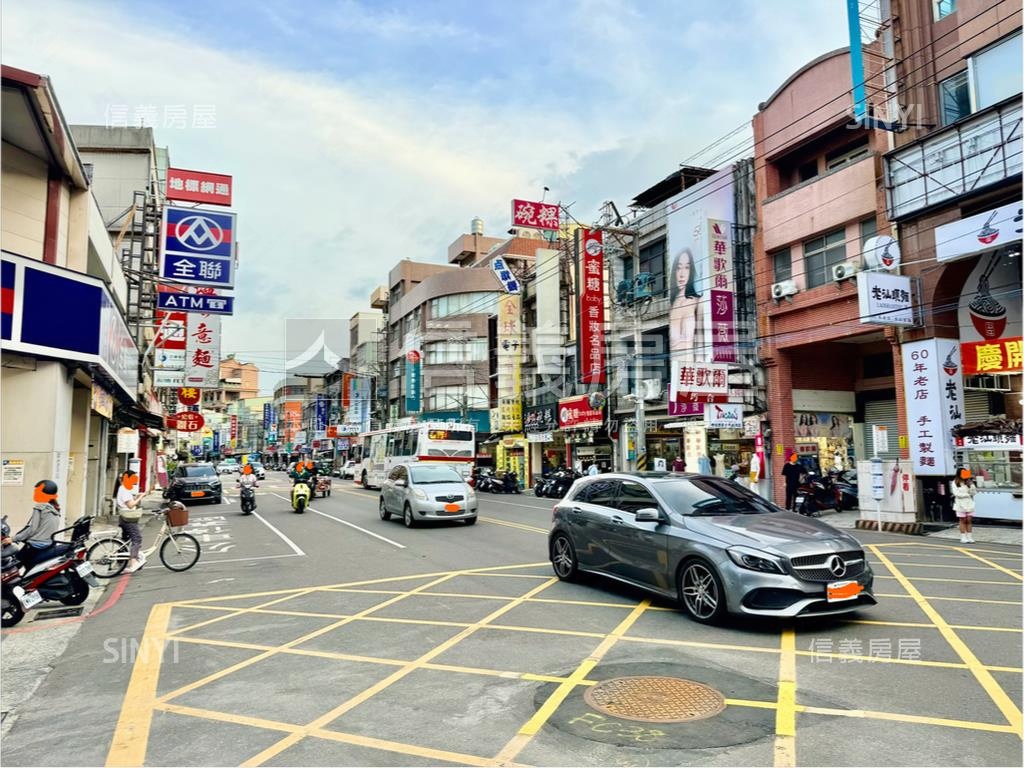 中山路四面採光大地坪透店房屋室內格局與周邊環境