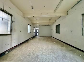 中山路四面採光大地坪透店