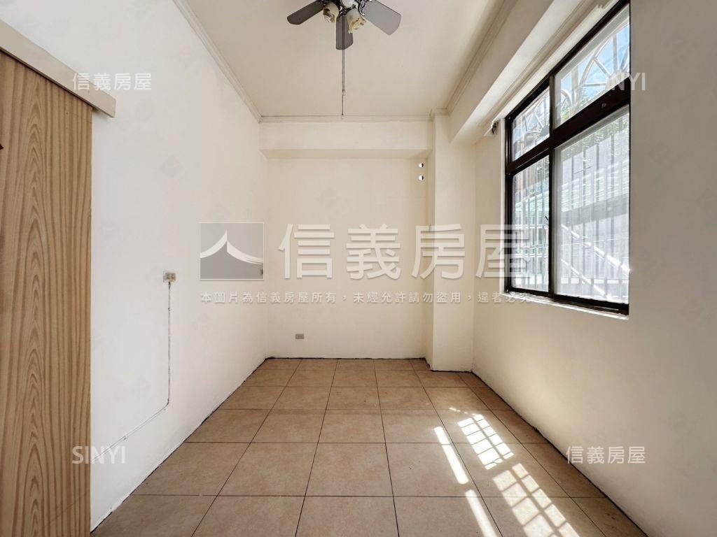 師院名盧雙出入口好好住房屋室內格局與周邊環境