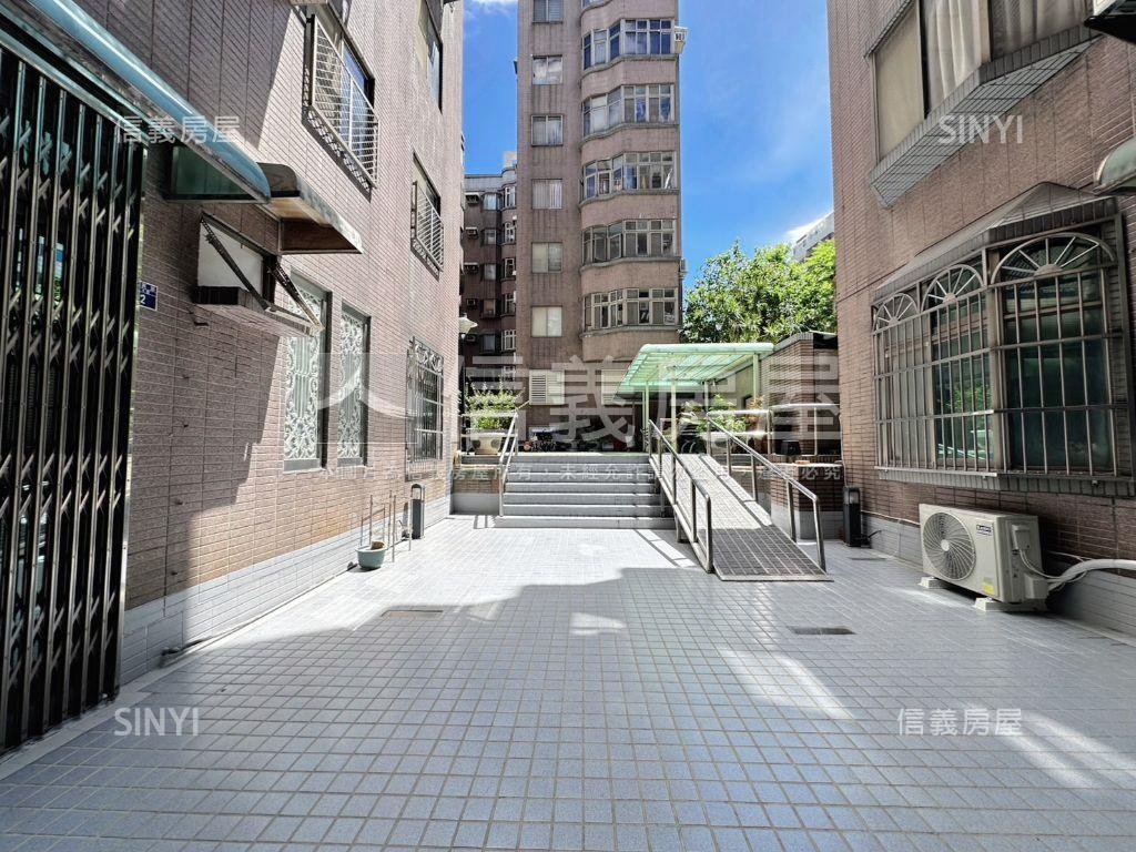 師院名盧雙出入口好好住房屋室內格局與周邊環境