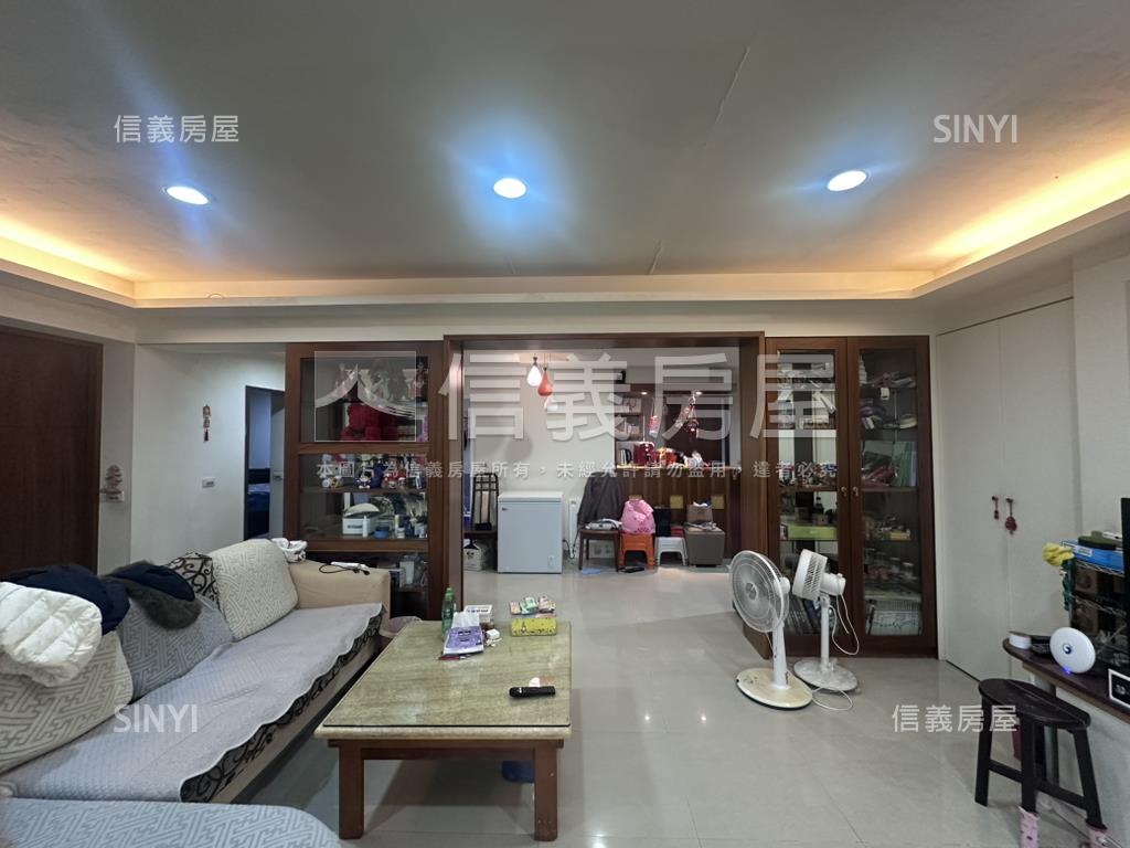 低樓層總價新興路公寓房屋室內格局與周邊環境