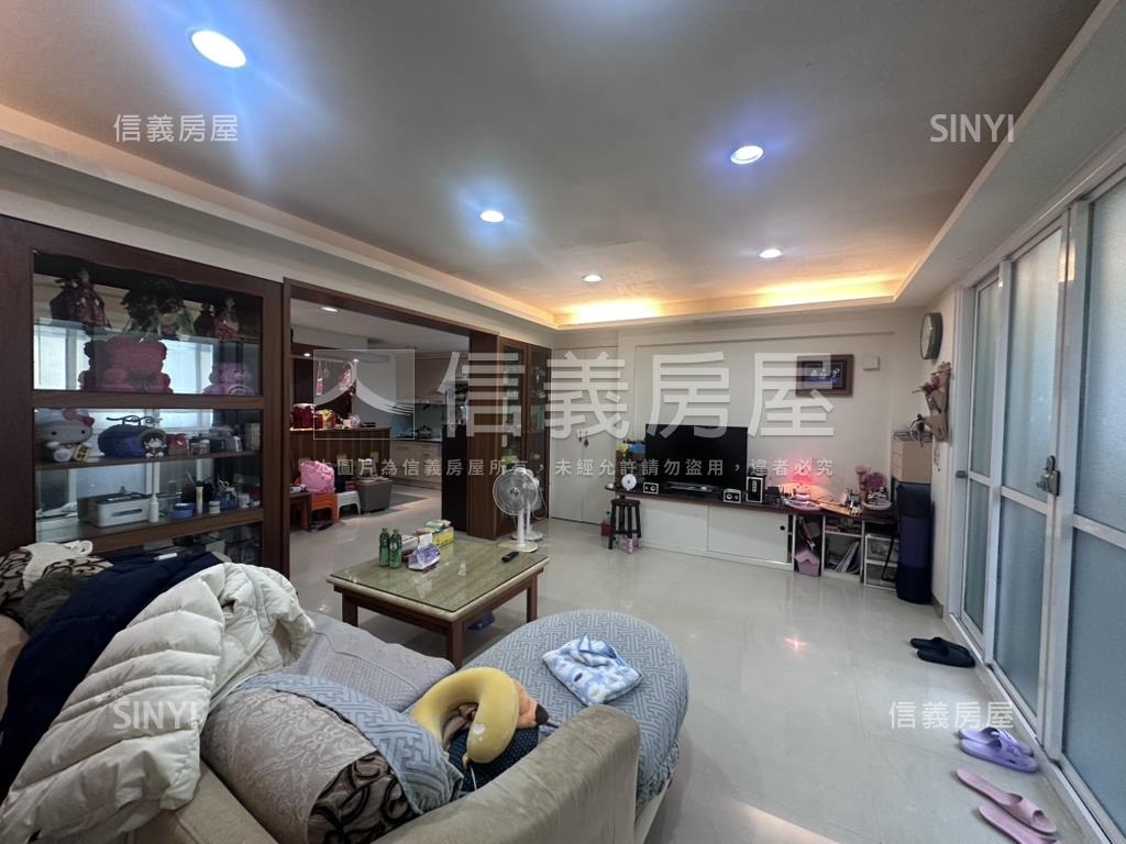 低樓層總價新興路公寓房屋室內格局與周邊環境