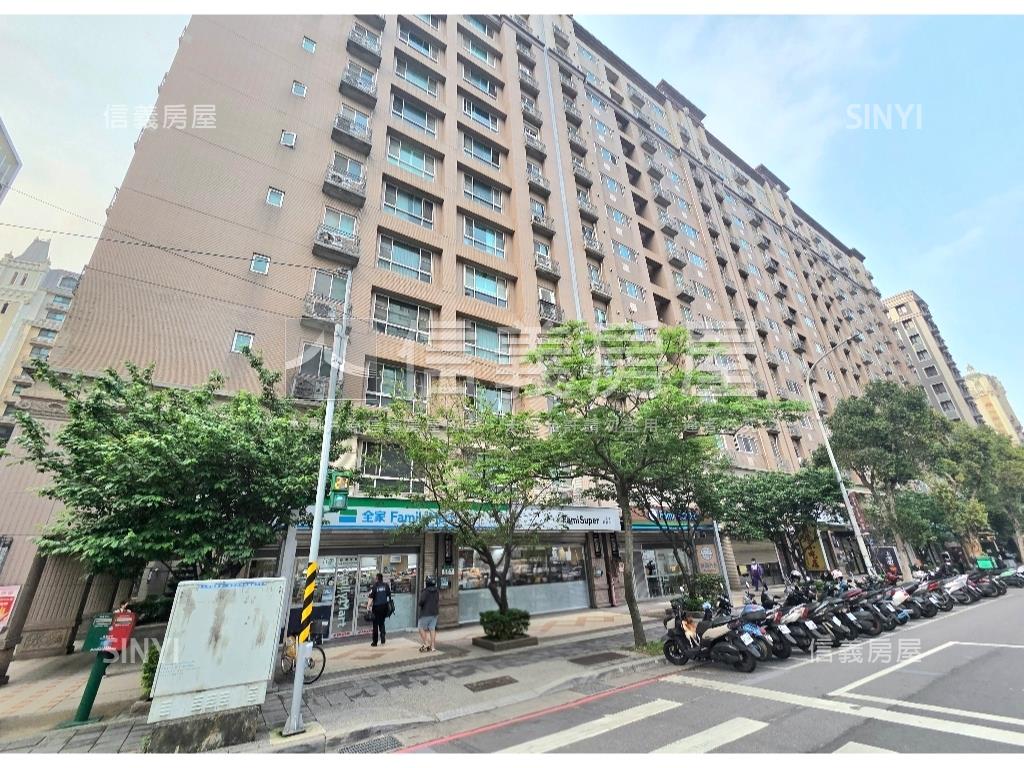 精華地點◀夢想之都店面▶房屋室內格局與周邊環境